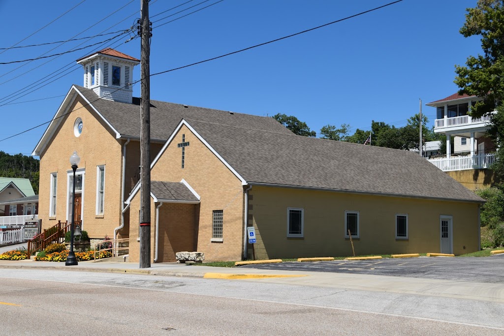 United Methodist Church | 100 E Main St, Grafton, IL 62037, USA | Phone: (618) 786-3572