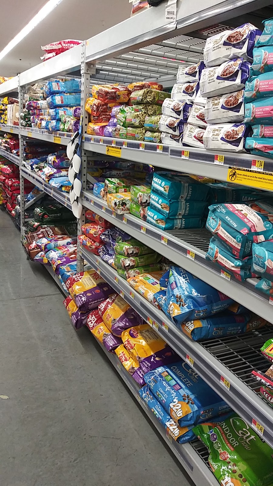 Walmart Neighborhood Market | 300 W Baseline Rd, Rialto, CA 92376, USA | Phone: (909) 546-3019