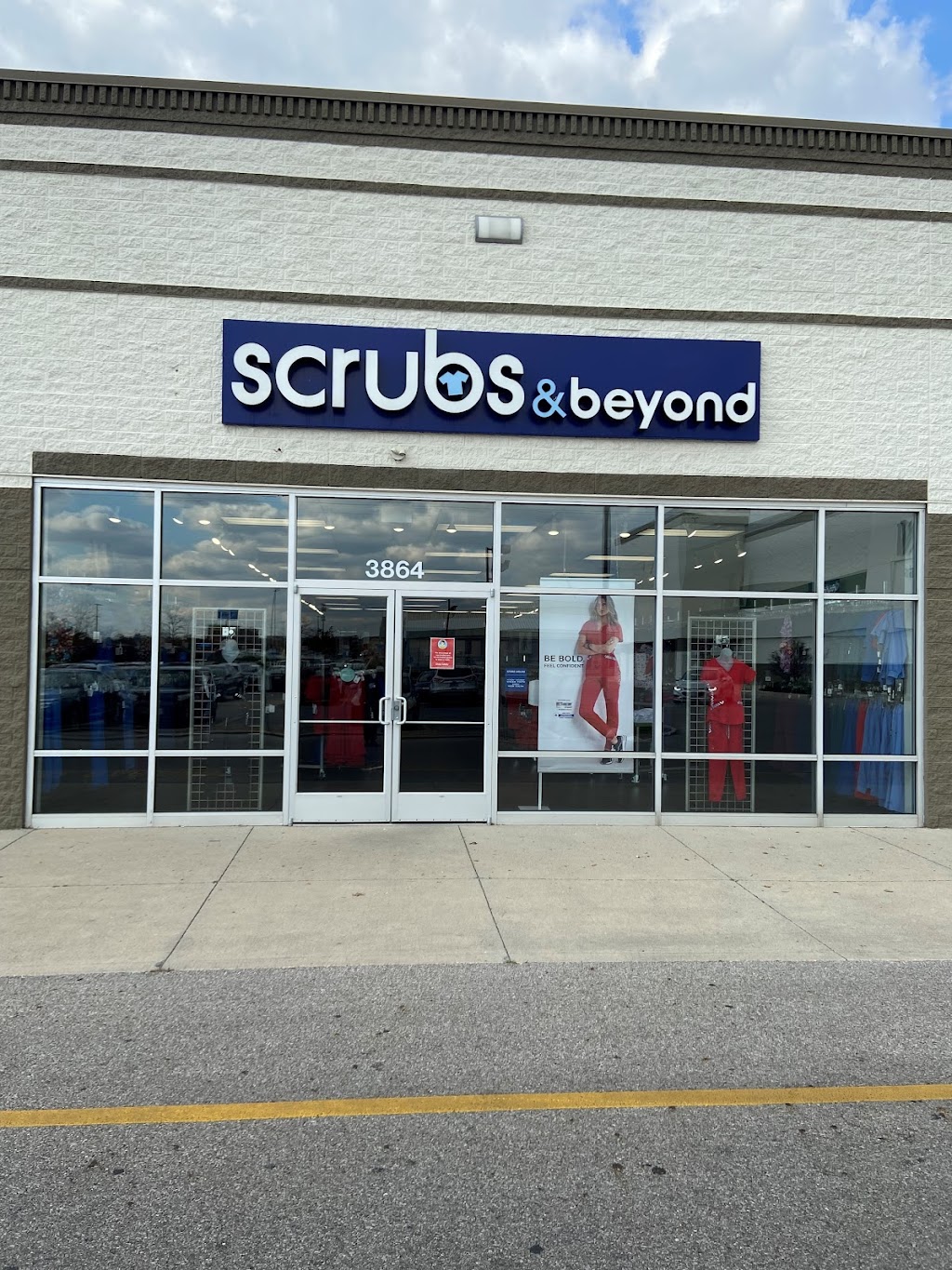 Scrubs & Beyond | 3864 Morse Rd, Columbus, OH 43219, USA | Phone: (614) 473-3333