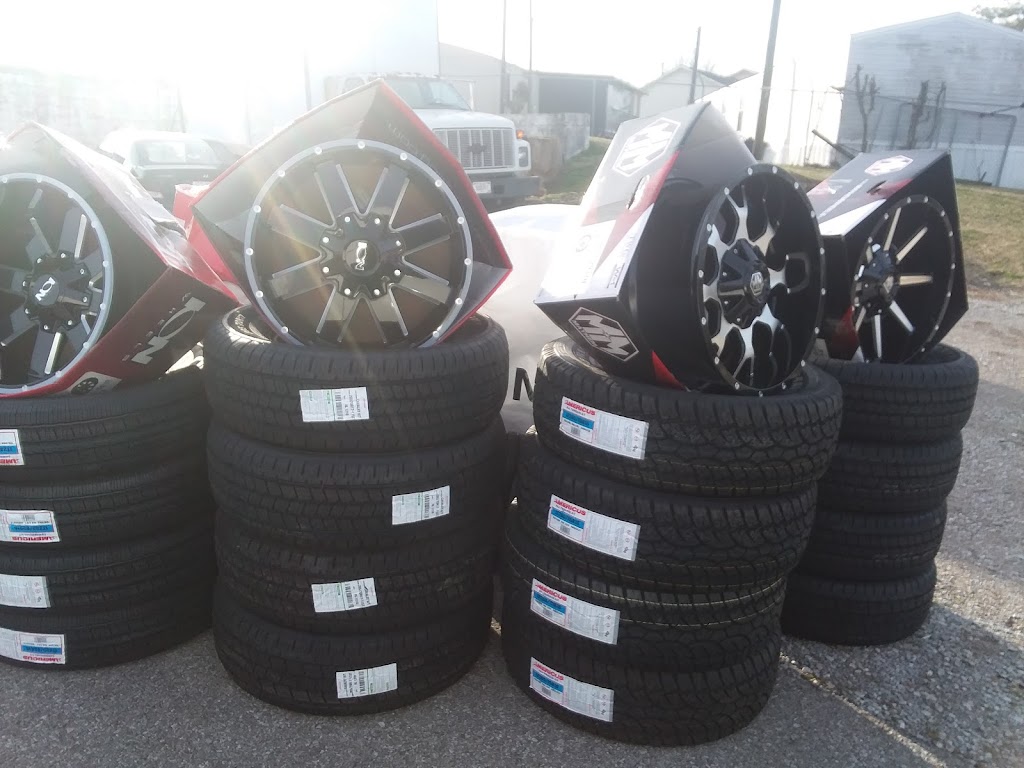 Eidson Tire Co | 1303 TN-12, Ashland City, TN 37015, USA | Phone: (615) 845-7255