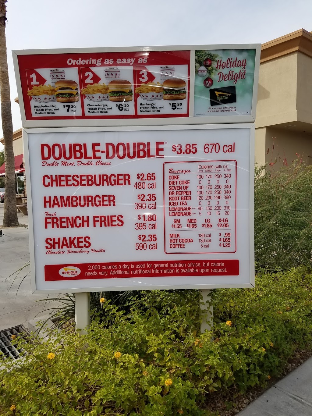 In-N-Out Burger | 1859 S Signal Butte Rd, Mesa, AZ 85209, USA | Phone: (800) 786-1000