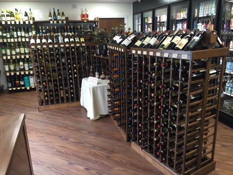 Route 7 Wine & Liquor | 971 Ethan Allen Hwy, Ridgefield, CT 06877, USA | Phone: (203) 244-5101