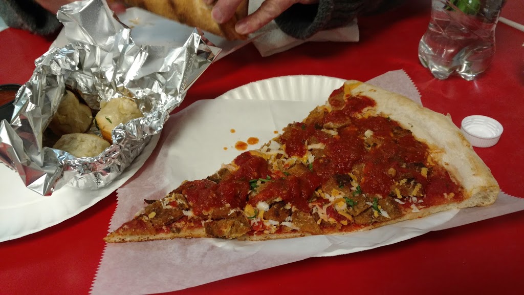 Nonnas Pizzeria | 253 Nassau Ave, Brooklyn, NY 11222, USA | Phone: (718) 389-2600