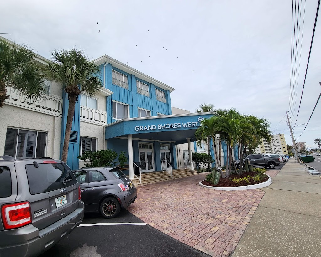 Grand Shores West | 17350 Gulf Blvd, North Redington Beach, FL 33708, USA | Phone: (727) 397-5594