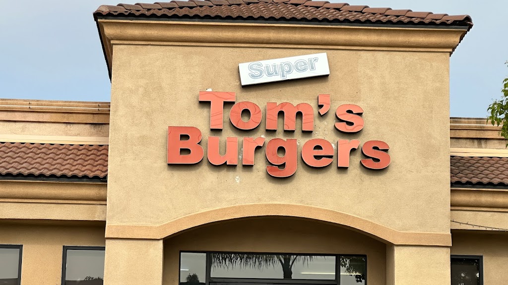 Super Toms Burgers | 444 E Foothill Blvd, Azusa, CA 91702, USA | Phone: (626) 969-0707