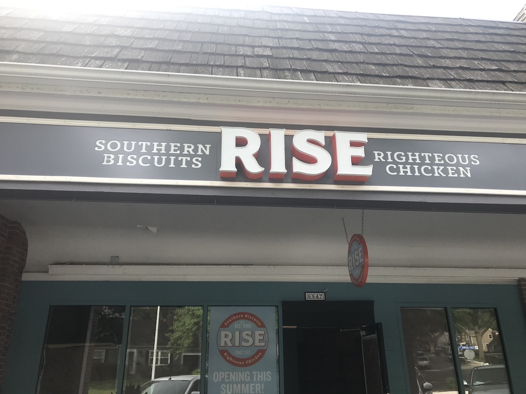 Rise Southern Biscuits and Righteous Chicken | 6947 Tomahawk Rd, Prairie Village, KS 66208, USA | Phone: (913) 320-0178