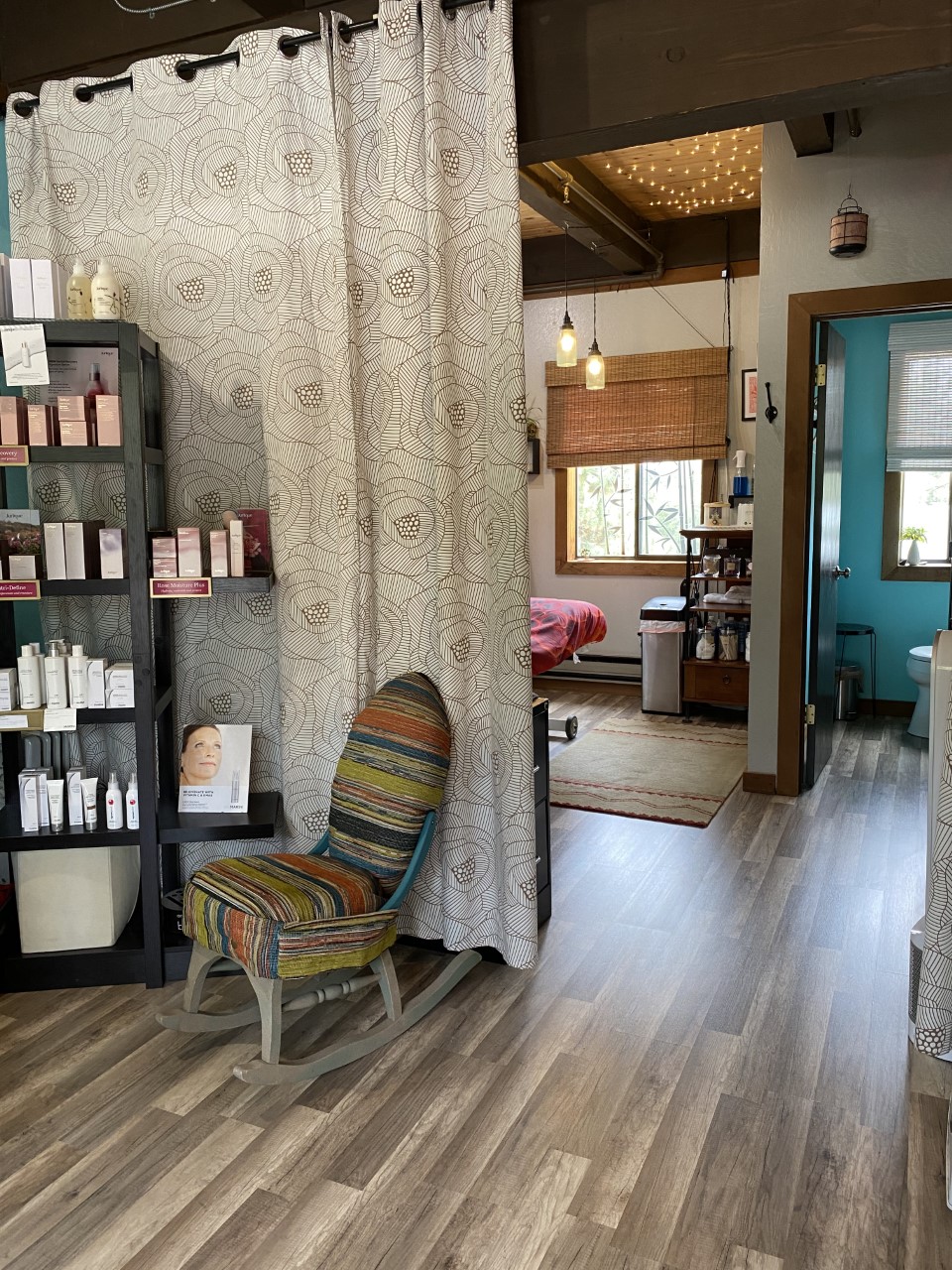 Clearwater Facial Studio & Wax Bar | 3090 N Lake Blvd #6, Tahoe City, CA 96145, USA | Phone: (530) 583-3141