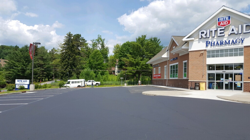 United Asphalt Company LLC | 349 Saratoga St, Cohoes, NY 12047, USA | Phone: (518) 266-0333