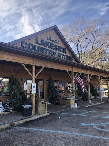 Charlies Lakeside Country Store | E12965 WI-78 Trunk, Merrimac, WI 53561, USA | Phone: (608) 493-2019