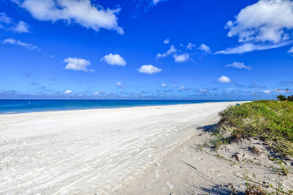 BeachTrail Lodging | 209 1st St, Indian Rocks Beach, FL 33785 | Phone: (727) 488-1111