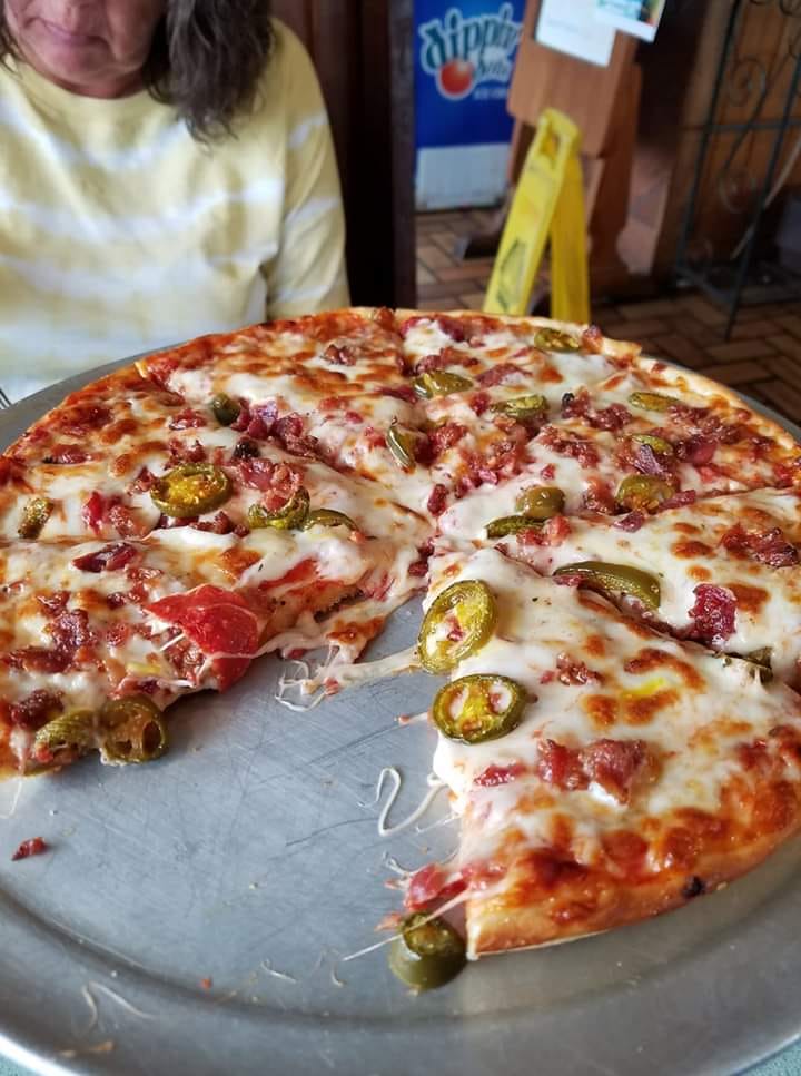 Snappy Tomato Pizza | 201 Miami St, Brooksville, KY 41004, USA | Phone: (606) 735-3700