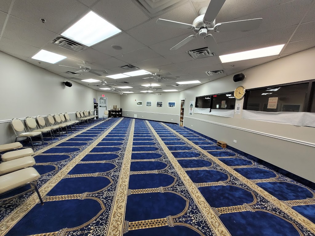 Islamic Society of Northwest Suburbs | 3950 Industrial Ave, Rolling Meadows, IL 60008, USA | Phone: (847) 253-6400