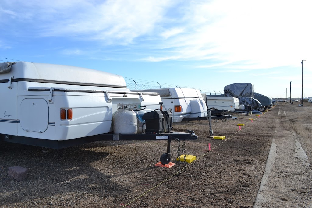 Dacono RV Storage | 5332 Summit Blvd, Dacono, CO 80514, USA | Phone: (303) 691-1886