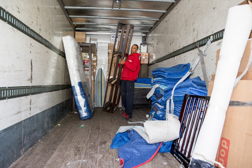 Bernard Movers | 1736 W Golf Rd, Mt Prospect, IL 60056, USA | Phone: (773) 883-0780