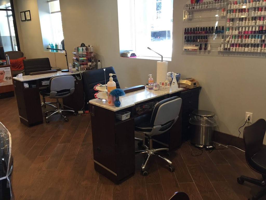 Salon Mayfair | 10633 W North Ave, Wauwatosa, WI 53226, USA | Phone: (414) 793-5343