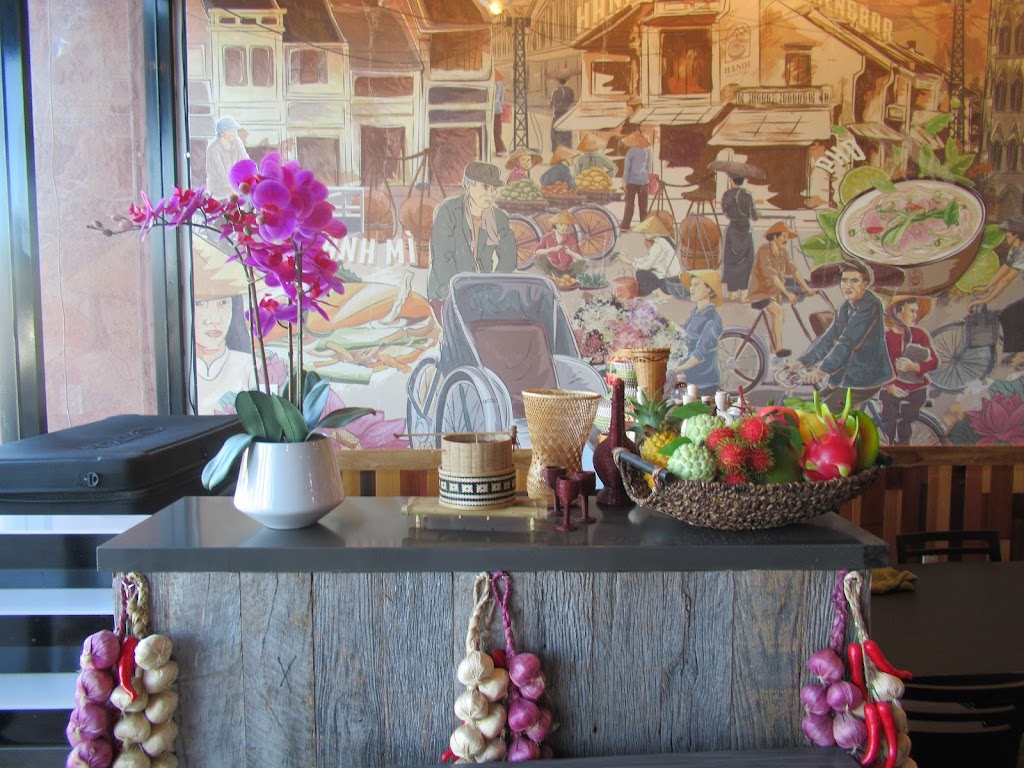 Hanoi Kitchen | 400 Auto Center Dr, Claremont, CA 91711, USA | Phone: (909) 447-2999
