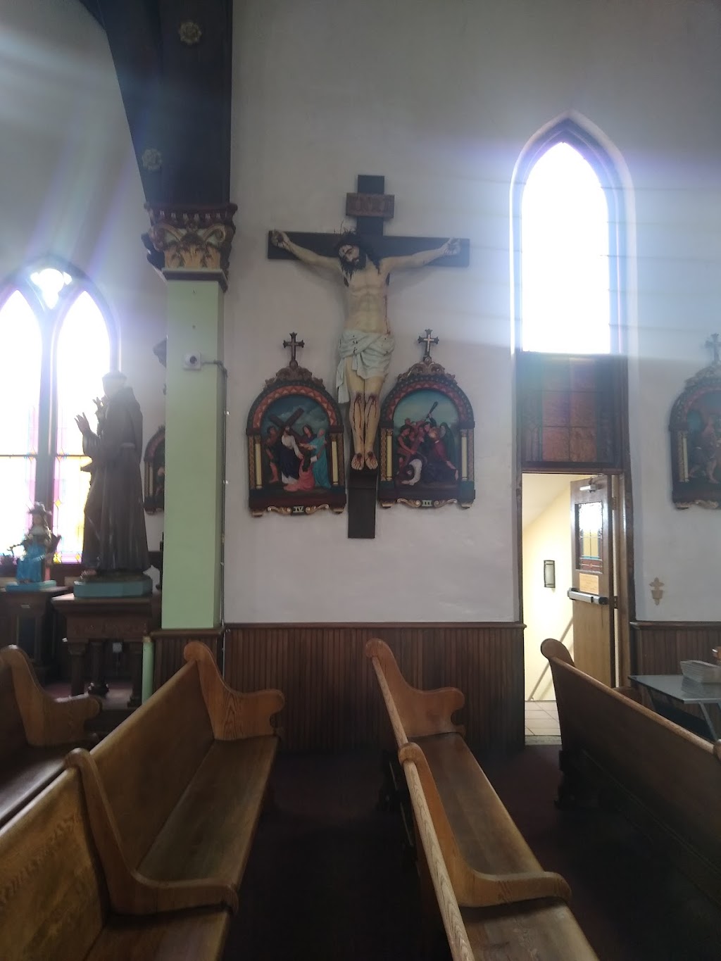 Sacred Heart Catholic Church | 2760 Larimer St, Denver, CO 80205, USA | Phone: (303) 294-9830