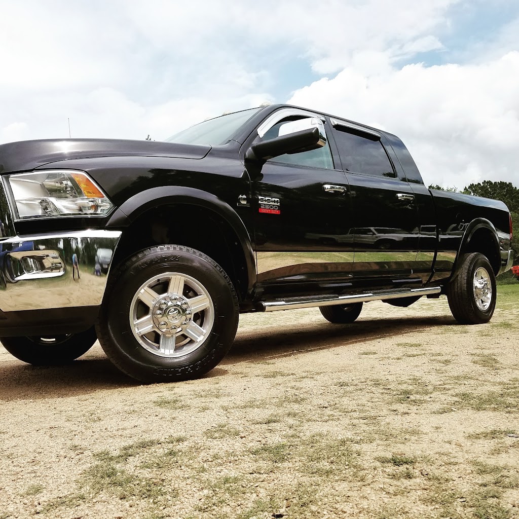 CENTEX Truck and Auto | 2608 McGregor Ln, Dripping Springs, TX 78620, USA | Phone: (512) 535-2921