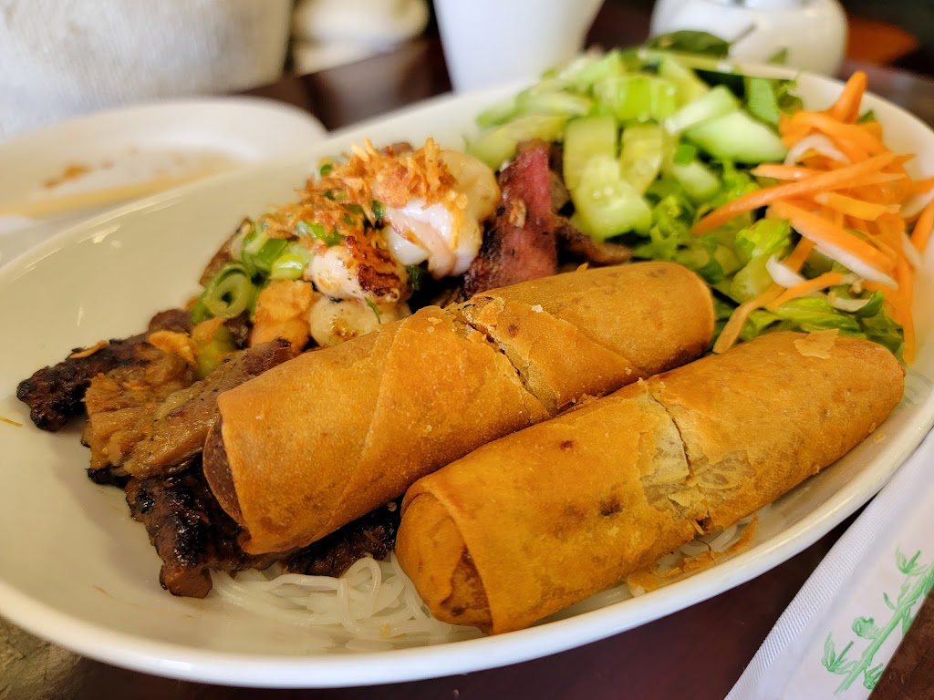 Pho Anh Dao | 775 US-1, Edison, NJ 08817 | Phone: (732) 985-7977