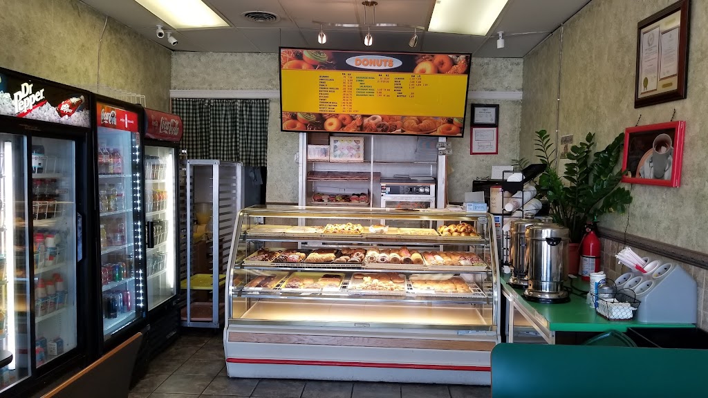 Donutland | 216 N Main St, Euless, TX 76039, USA | Phone: (817) 283-0445