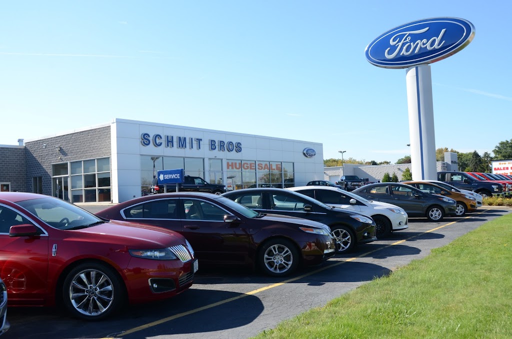 Schmit Bros Automotive | 925 E Green Bay Ave, Saukville, WI 53080, USA | Phone: (262) 284-8844