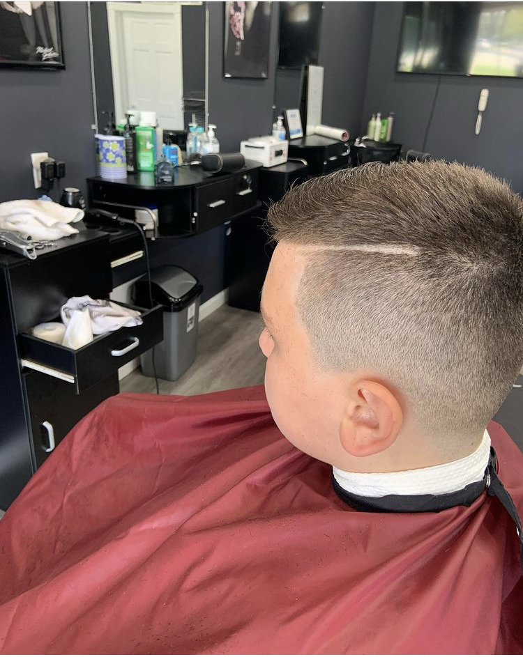 RM7 SALON & BARBERSHOP | 29696 Dequindre Rd, Warren, MI 48092, USA | Phone: (586) 751-1560