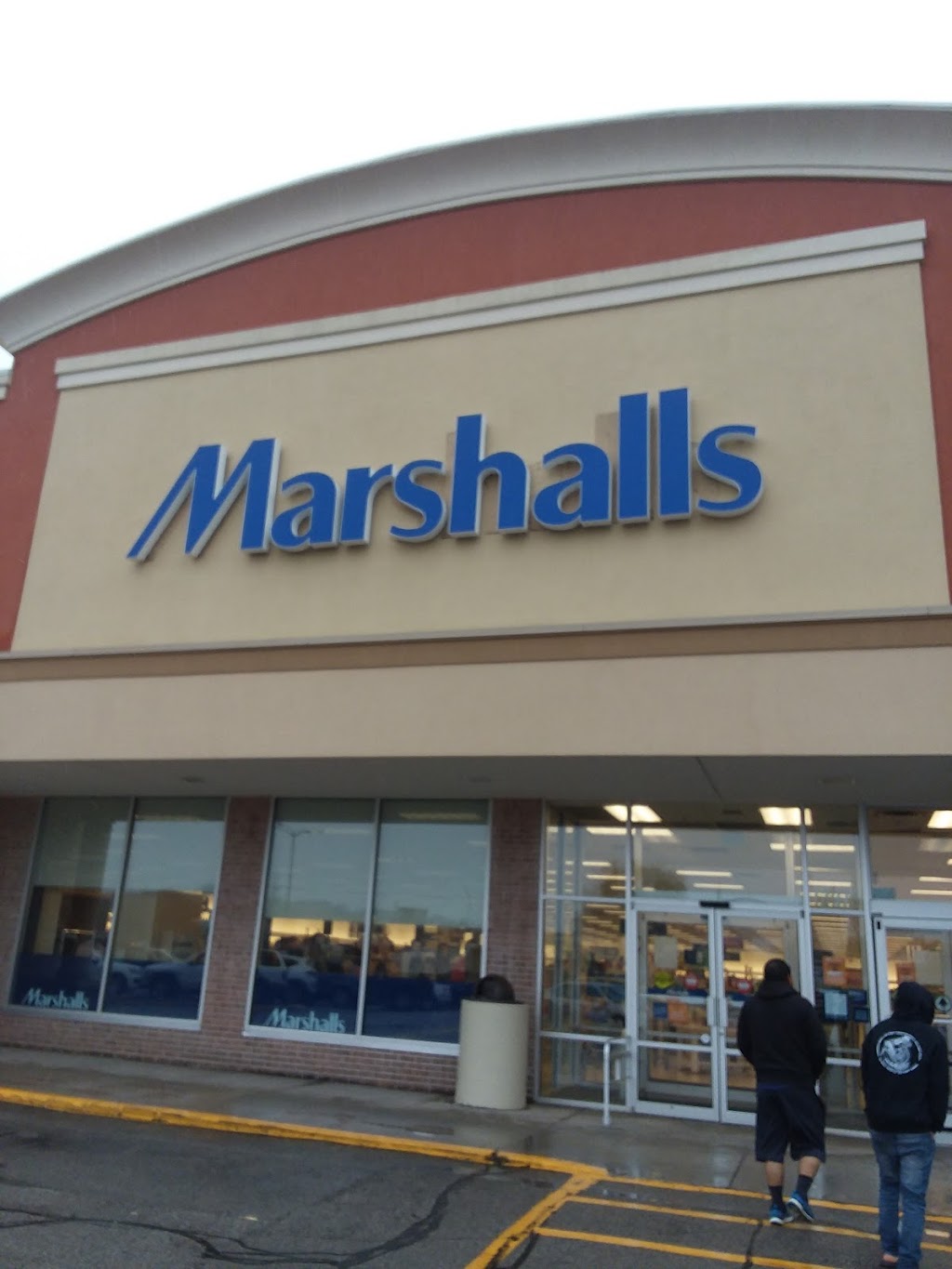 Marshalls | 12975 W Center Rd, Omaha, NE 68144 | Phone: (402) 333-8603