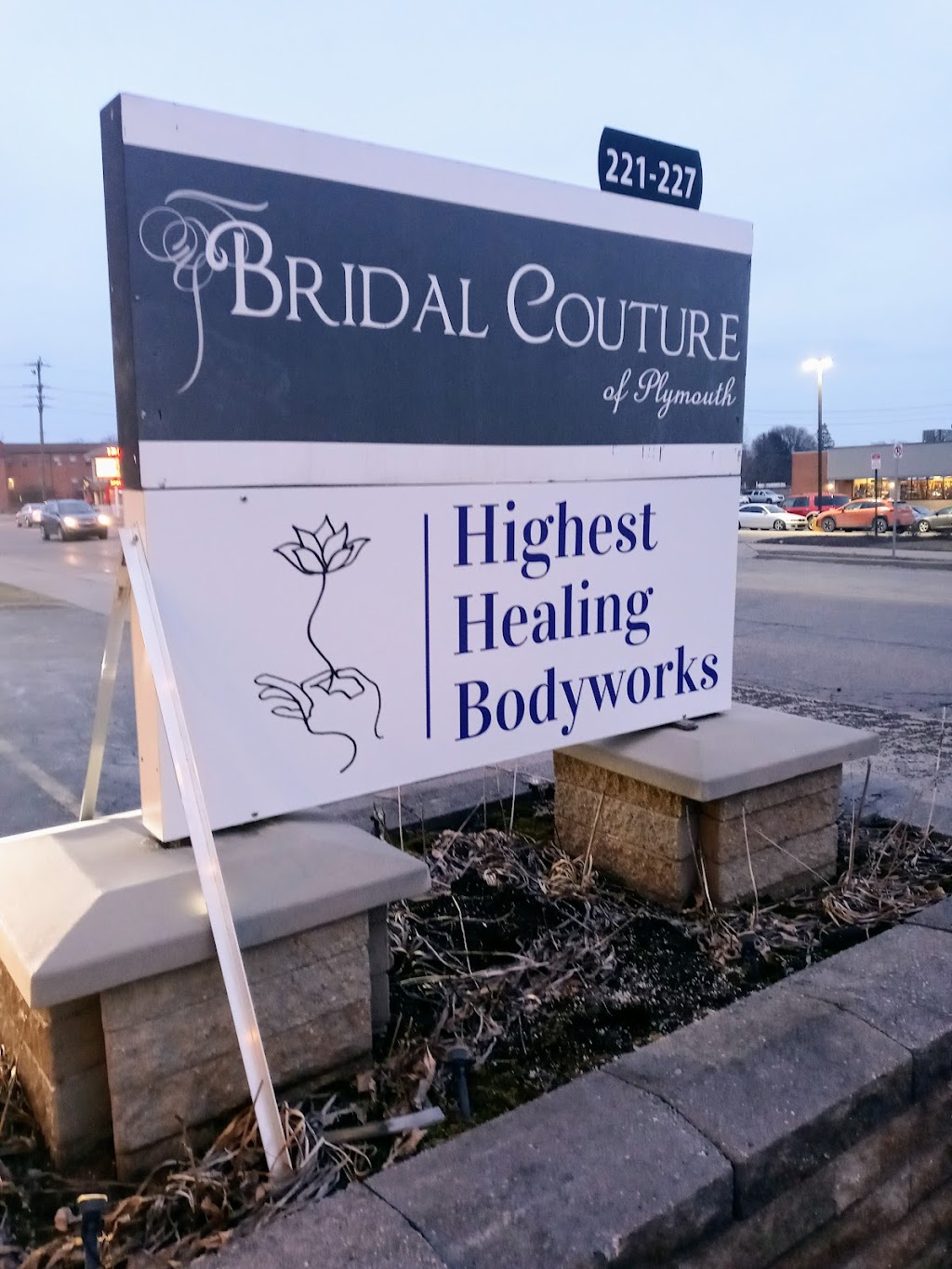 Highest Healing Bodyworks | 225 N Main St, Plymouth, MI 48170, USA | Phone: (734) 772-2491