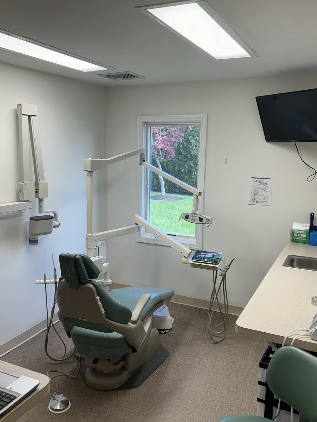 Little Silver Family Dental | 115 Oceanport Ave, Little Silver, NJ 07739, USA | Phone: (848) 279-5687