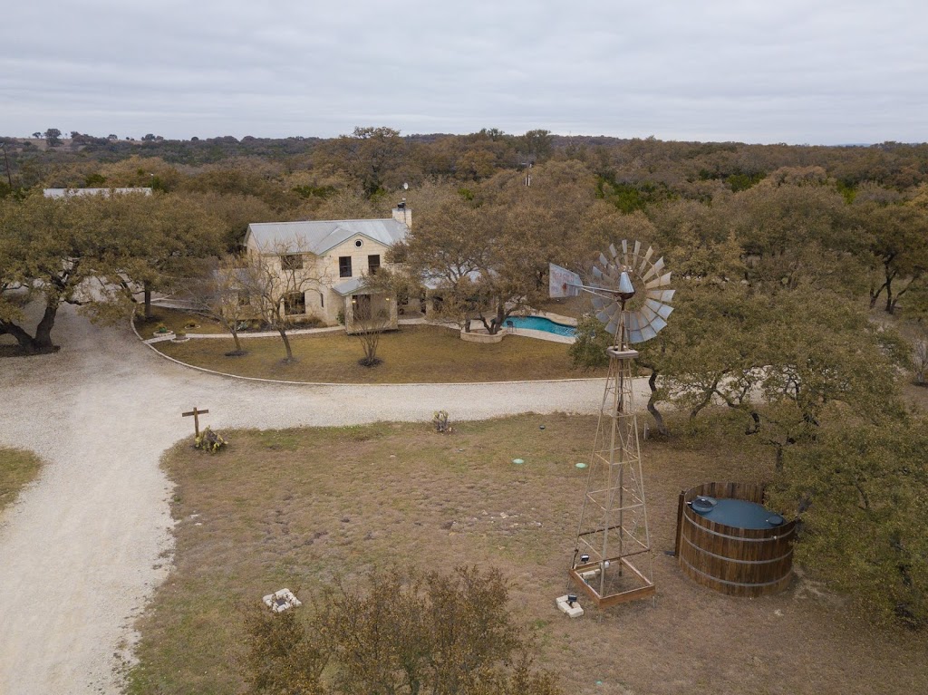 Wimberley Valley Lodge | 630 Sachtleben Rd, Wimberley, TX 78676, USA | Phone: (512) 537-3060