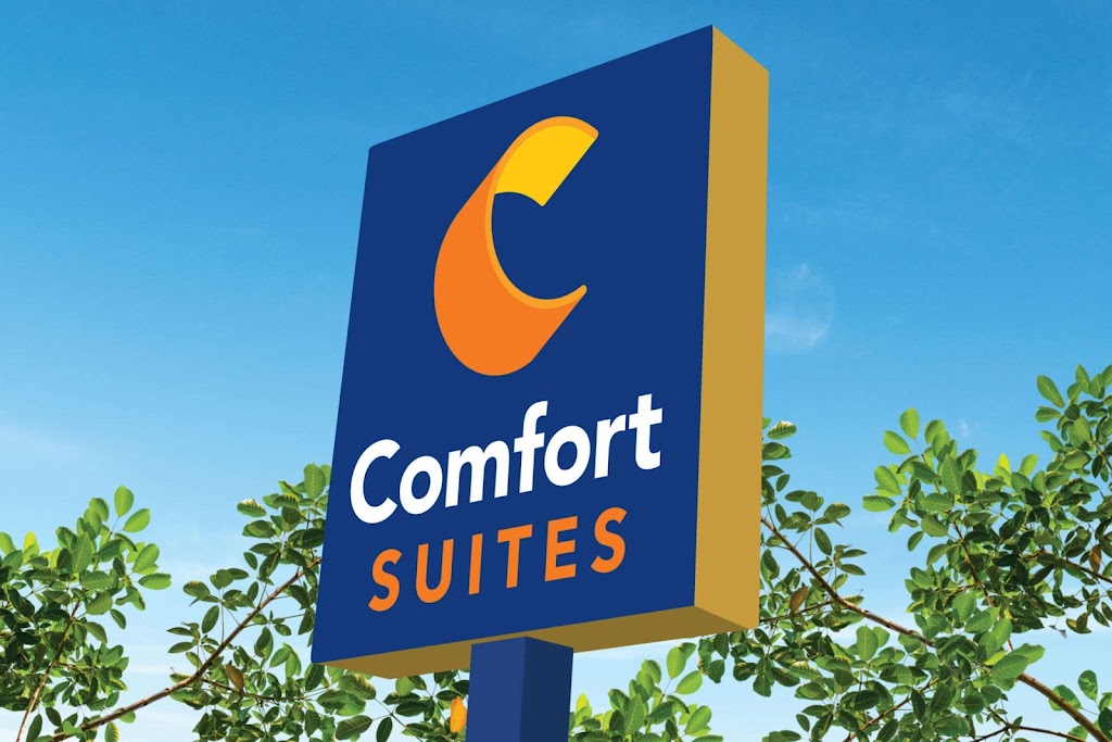 Comfort Suites | 1097 Cedar Street, Bennett, CO 80102, USA | Phone: (720) 716-3388