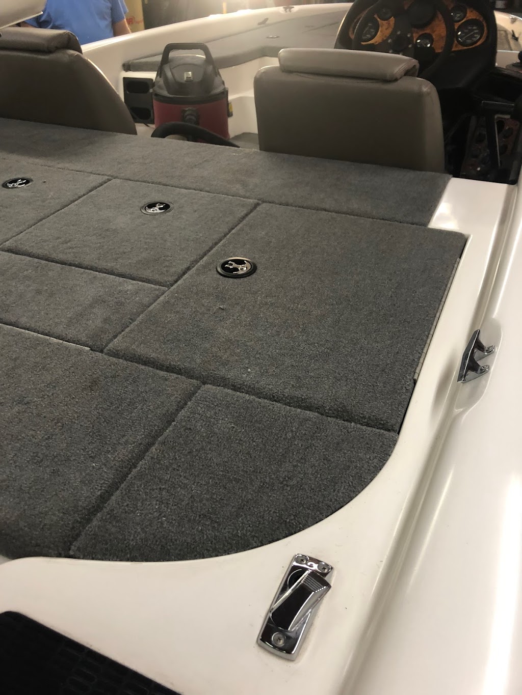 WEYN LLC & Robbies Touch | 2905 HWY 220 Business, Asheboro, NC 27205, USA | Phone: (336) 628-4300