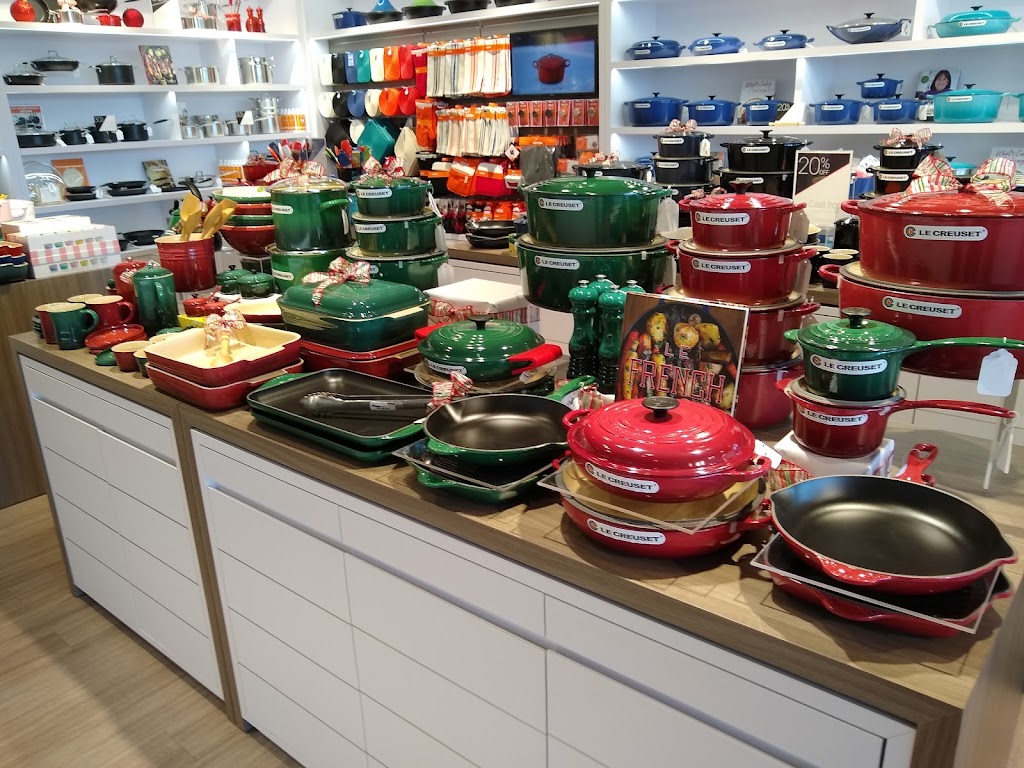 Le Creuset Outlet Store | 4026 E 82nd St, Indianapolis, IN 46250, USA | Phone: (317) 436-8674