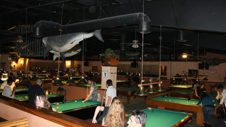 Sharkeys Family Billiards & Pizza | 700 W Hawkeye Ave, Turlock, CA 95380, USA | Phone: (209) 669-7665