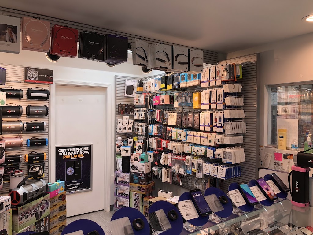 Sprouts Farmers Market | 6760 W Deer Valley Rd, Glendale, AZ 85310, USA | Phone: (623) 385-4430