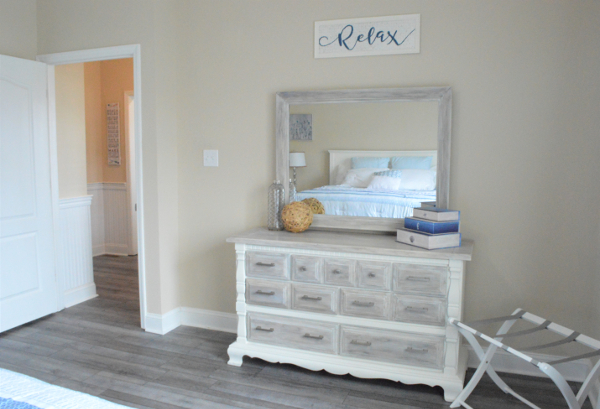 Anchors By The Park- Cape Charles Stay | 9 Park Row, Cape Charles, VA 23310, USA | Phone: (757) 635-8442