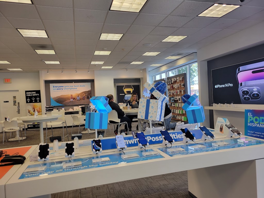 AT&T Store | 320 S Mountain Ave, Upland, CA 91786, USA | Phone: (909) 608-1621