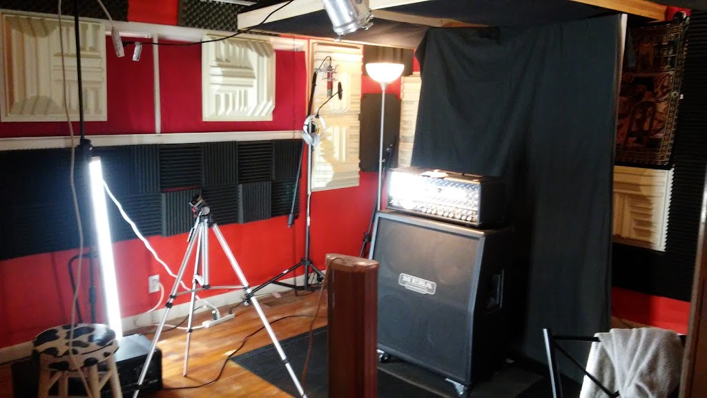 Mind2Mass Recording Studios | 3226 US-41 ALT, Clarksville, TN 37043, USA | Phone: (931) 492-9944