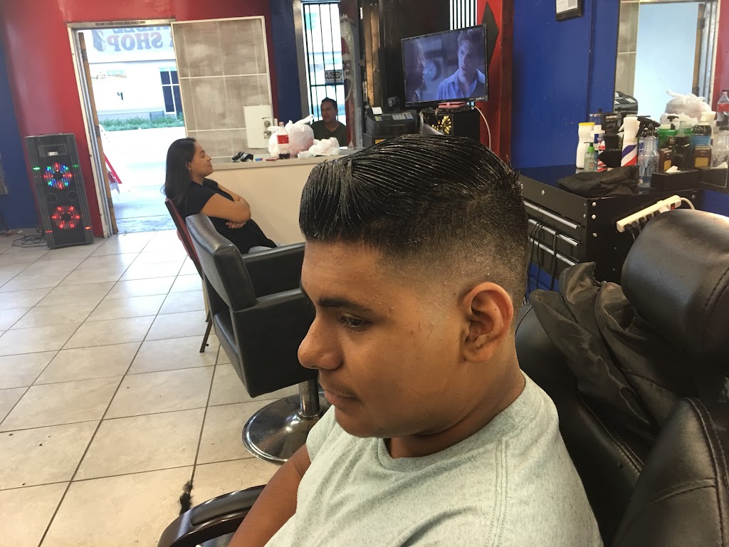 Highland Barber & Beauty | 1044 W Highland Ave, San Bernardino, CA 92405, USA | Phone: (909) 676-5267