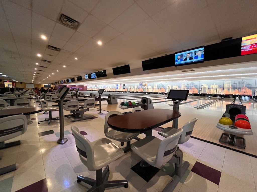 Bowl-A-Vard | 2121 E Springs Dr, Madison, WI 53704, USA | Phone: (608) 244-7246