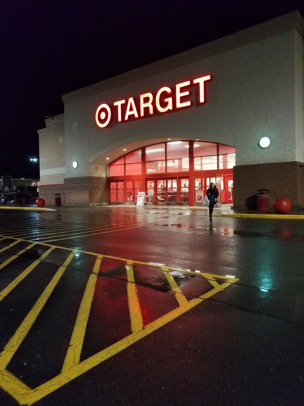 Target | 625 3rd Ave Ext, Rensselaer, NY 12144, USA | Phone: (518) 283-6476
