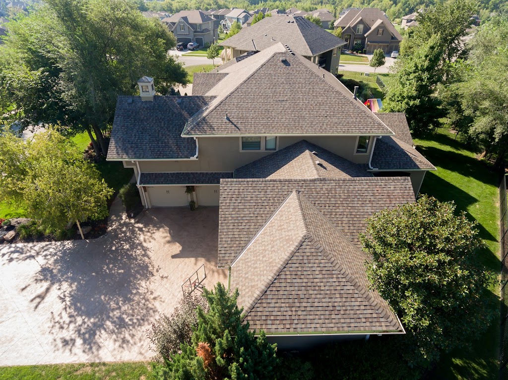 Alexanders Roofing | 4605 W 183rd St, Stilwell, KS 66085, USA | Phone: (816) 698-9115