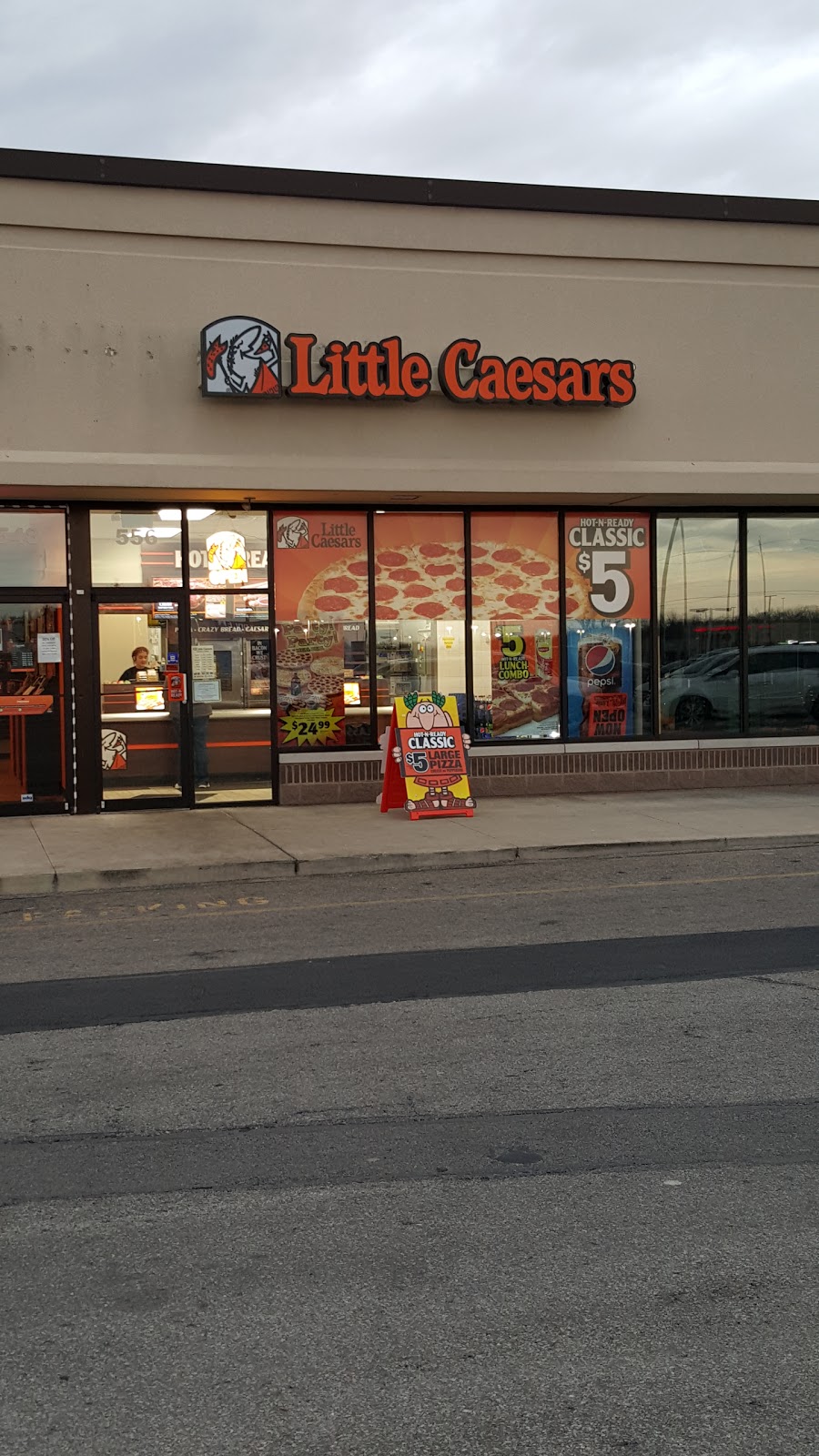 Little Caesars Pizza | 556 E Broad St, Pataskala, OH 43062, USA | Phone: (740) 919-5689