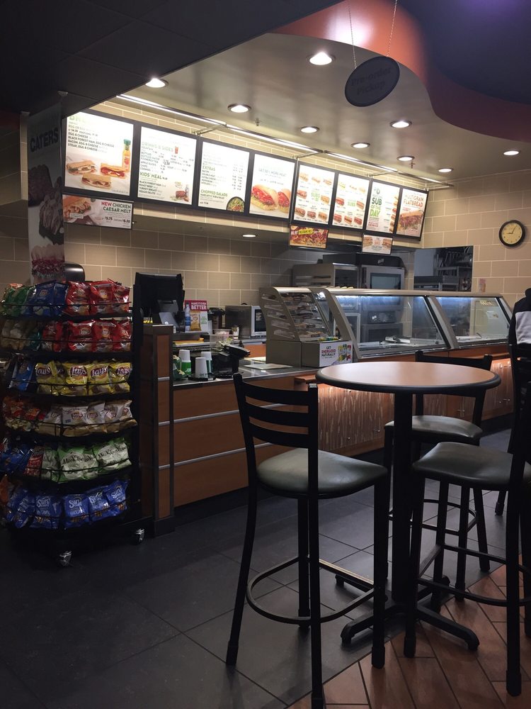 McDonalds | 2070 E, Co Rd E East, White Bear Lake, MN 55110, USA | Phone: (651) 777-7566