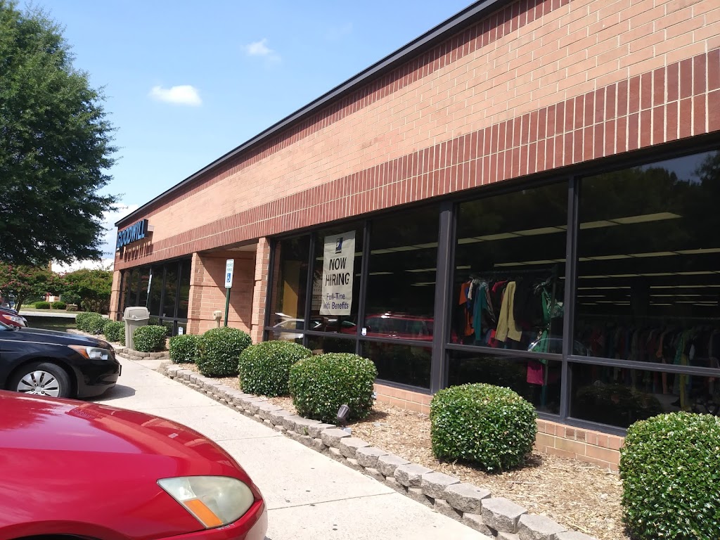 Goodwill Store and Donation Center | 836 Jake Alexander Blvd W, Salisbury, NC 28147 | Phone: (704) 637-6673