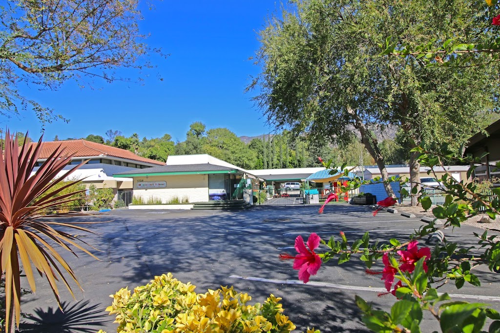Flintridge Montessori School | 1739 Foothill Blvd, La Cañada Flintridge, CA 91011 | Phone: (818) 790-8844