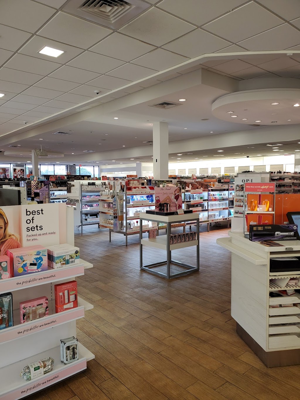 Ulta Beauty | 721 Central Expy Ste 300, Plano, TX 75075, USA | Phone: (972) 633-3853