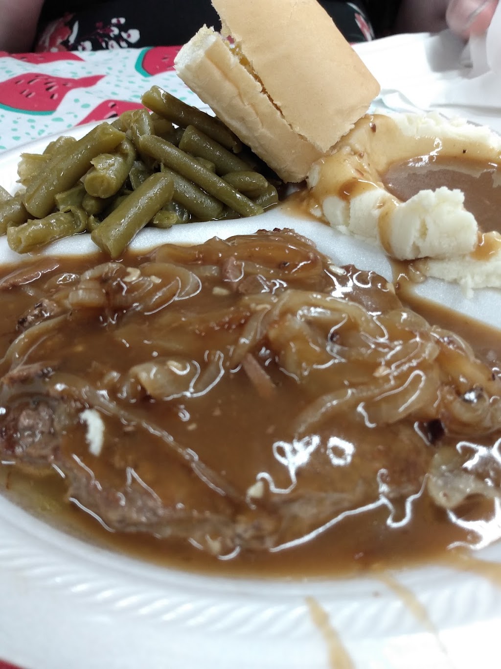 Vics Touchdown Grill and Bayou Coffee | 4757 LA-1, Raceland, LA 70394, USA | Phone: (985) 537-6223