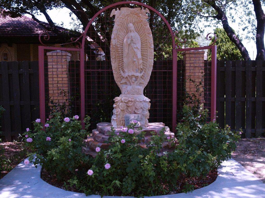 San Martin De Porres Catholic Church | 1704 Sandman St, Laredo, TX 78041, USA | Phone: (956) 723-5215