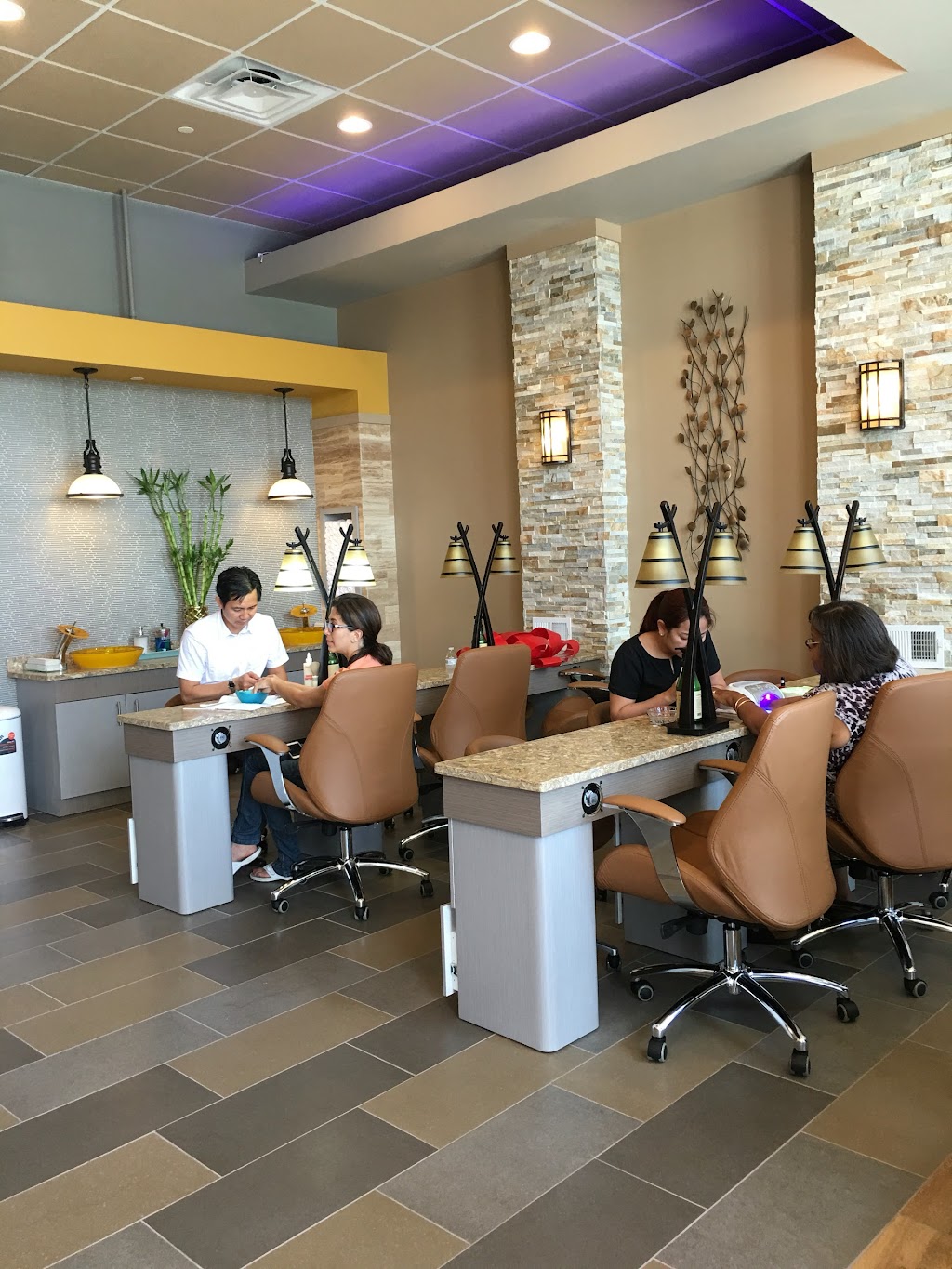 Bliss Nail Salon | 11815 W Market Pl #3b, Fulton, MD 20759, USA | Phone: (240) 280-2834